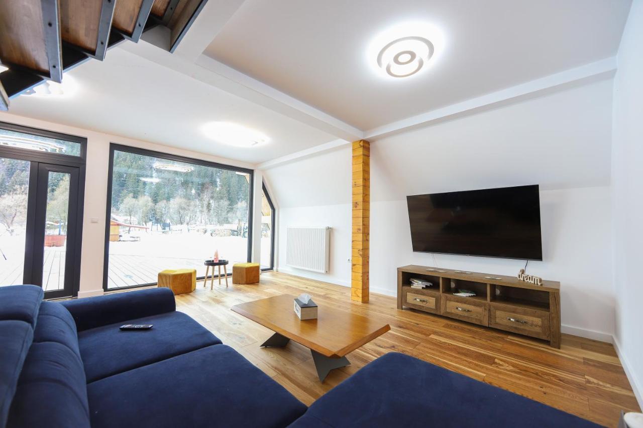 Cabana Cozy Cabin A Frame โตปลีซา ภายนอก รูปภาพ