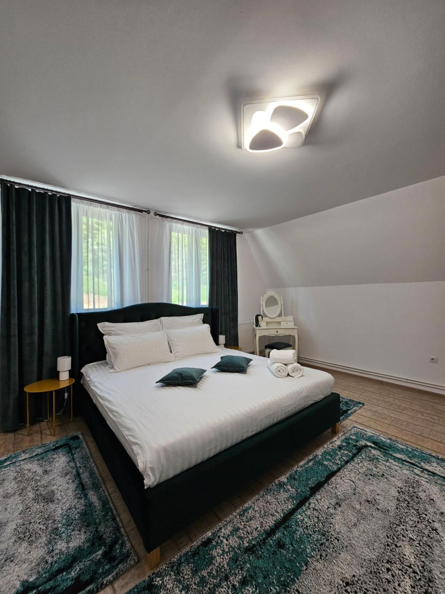 Cabana Cozy Cabin A Frame โตปลีซา ภายนอก รูปภาพ